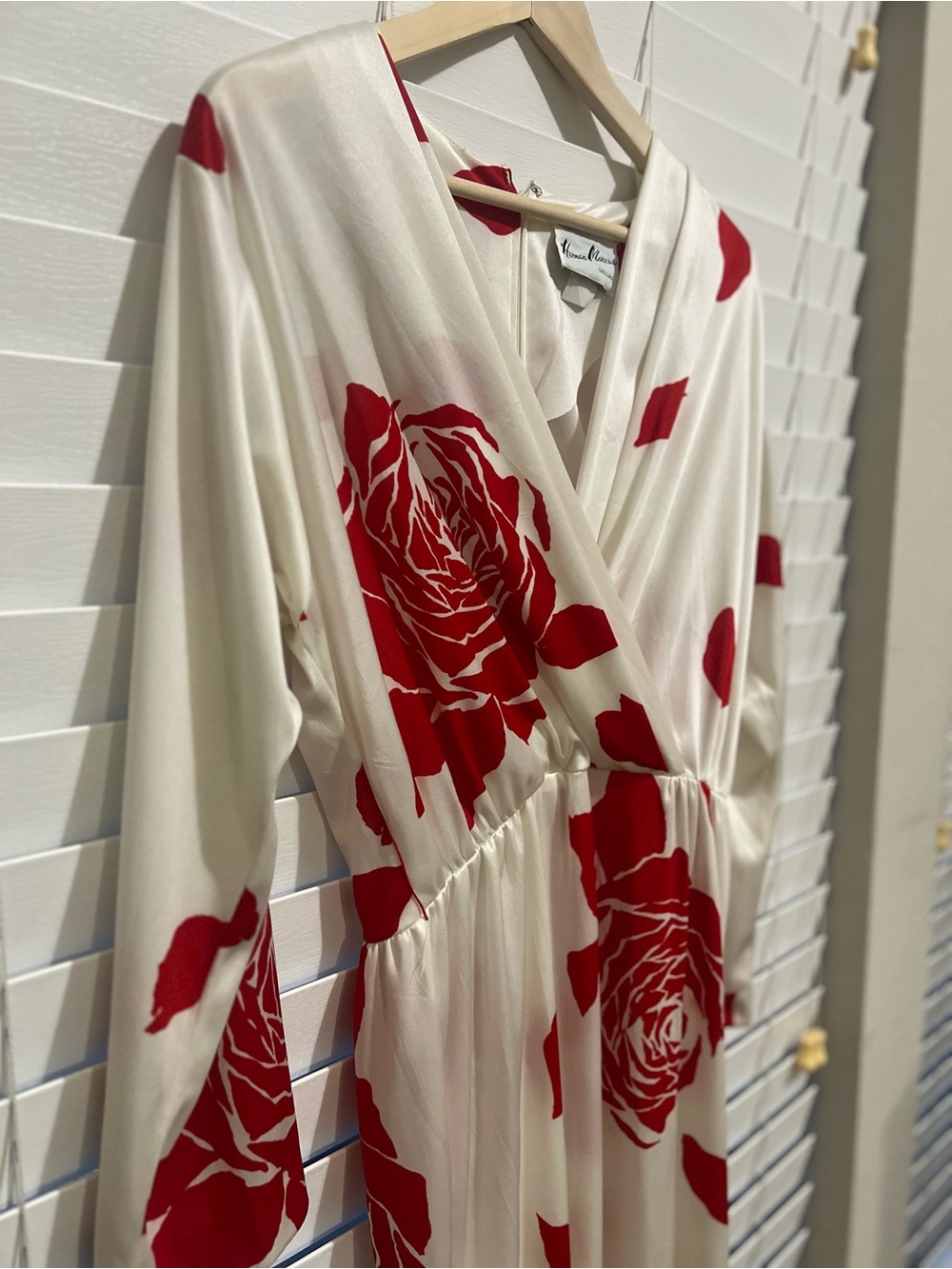 Vintage Herman Marcus Of Dallas Red Rose Maxi Dress No Belt Retro 70’s Chic - Picture 5 of 14